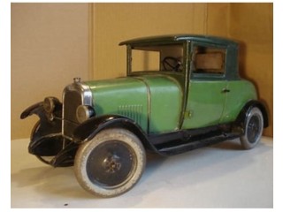 Voiture jouet ancien